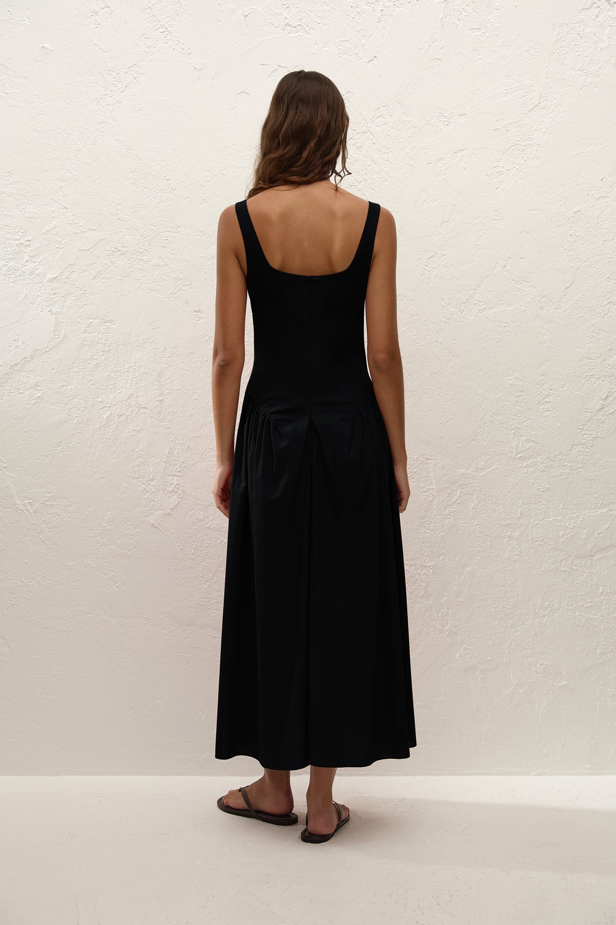 Olas Midi Dress Black - Final Sale